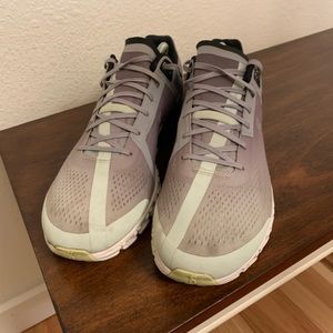 Men's On Cloud Cloudtec Cloudflow Size 10 Grey/ Lime Green Running Shoes